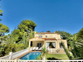 Villa Montserrat 4bedroom with sea and mountain views & air-conditioning & private swimming pool
